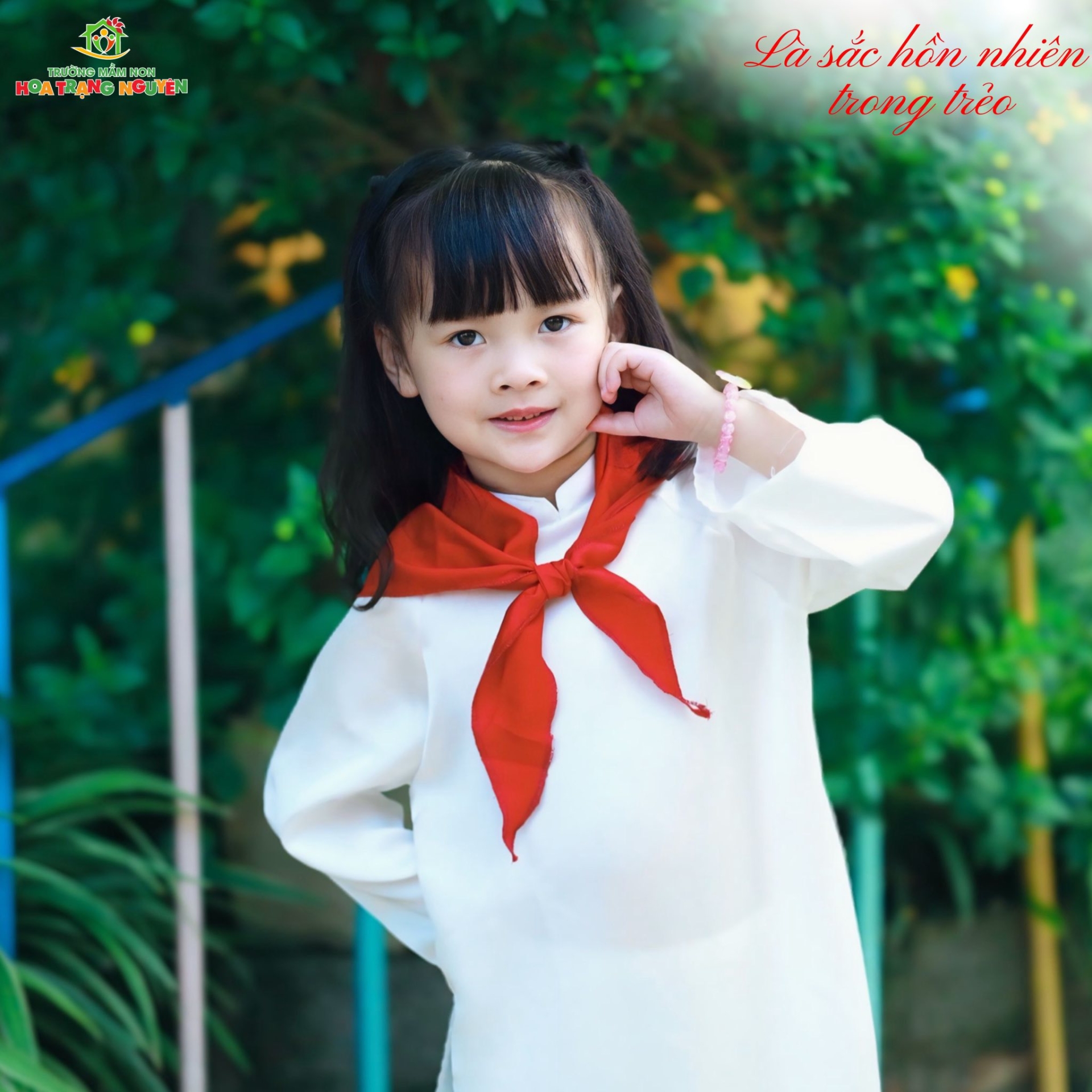 Rực rỡ sắc đỏ tự hào Việt Nam tại Hoa Trạng Nguyên